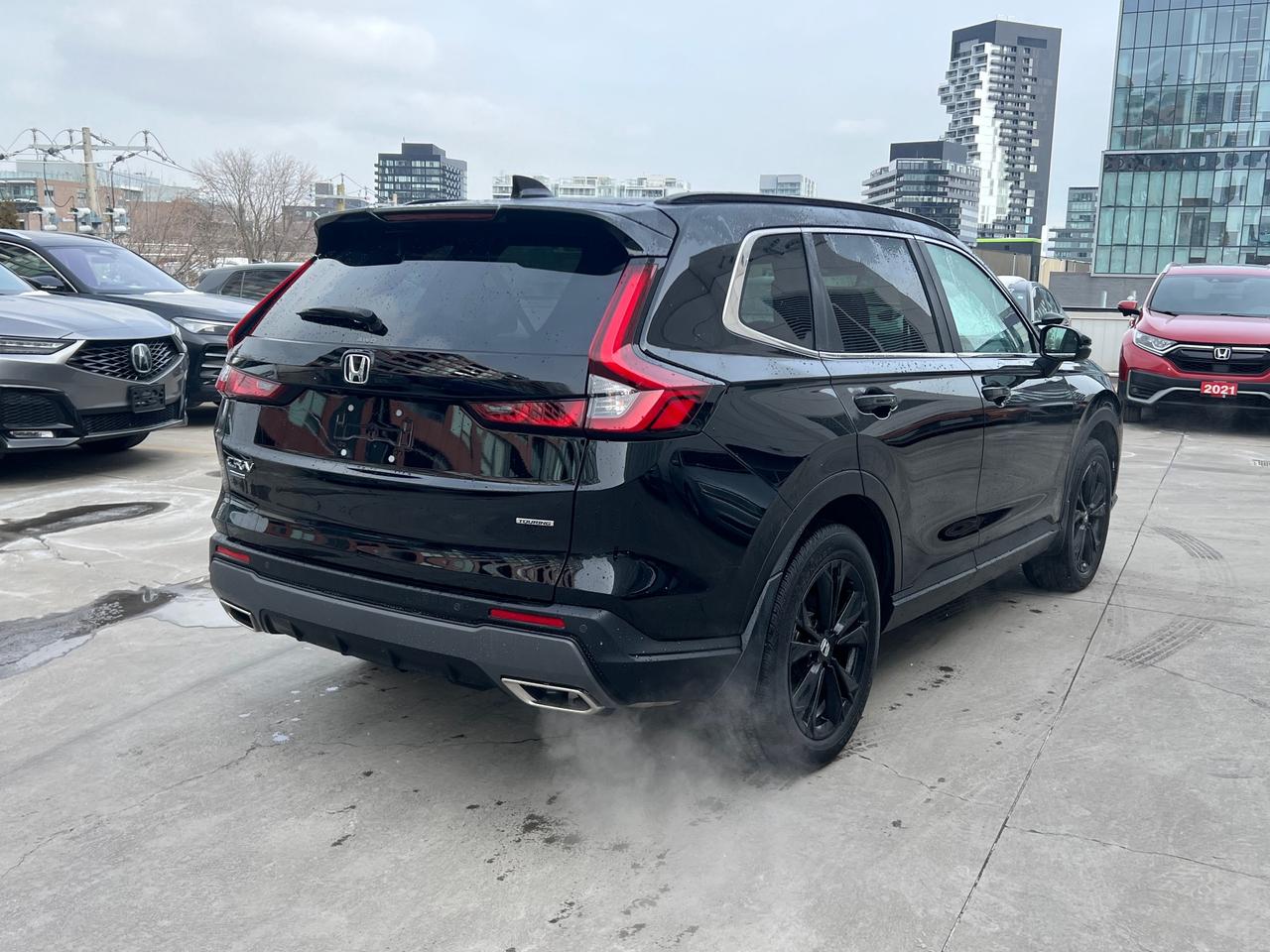 2024 Honda CR-V Hybrid Touring 4dr All-Wheel Drive Photo