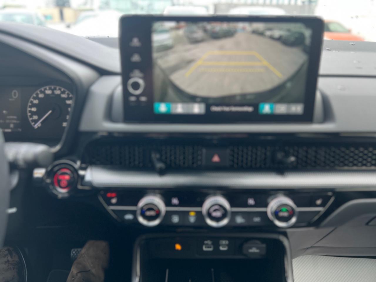 2024 Honda CR-V Hybrid Touring 4dr All-Wheel Drive Photo