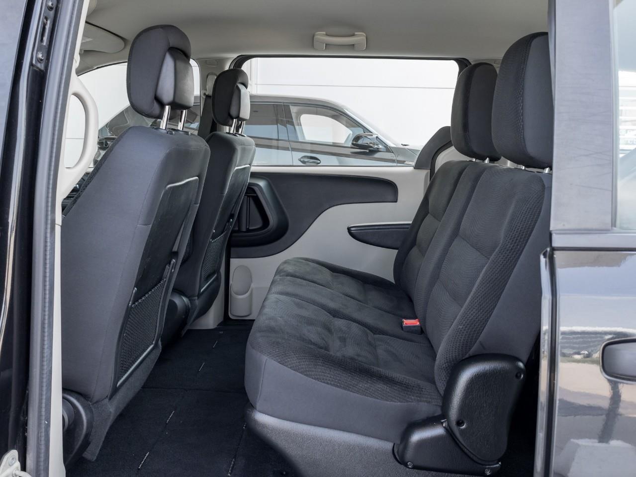 2019 Dodge Grand Caravan CVP/SXT Passenger Van Photo