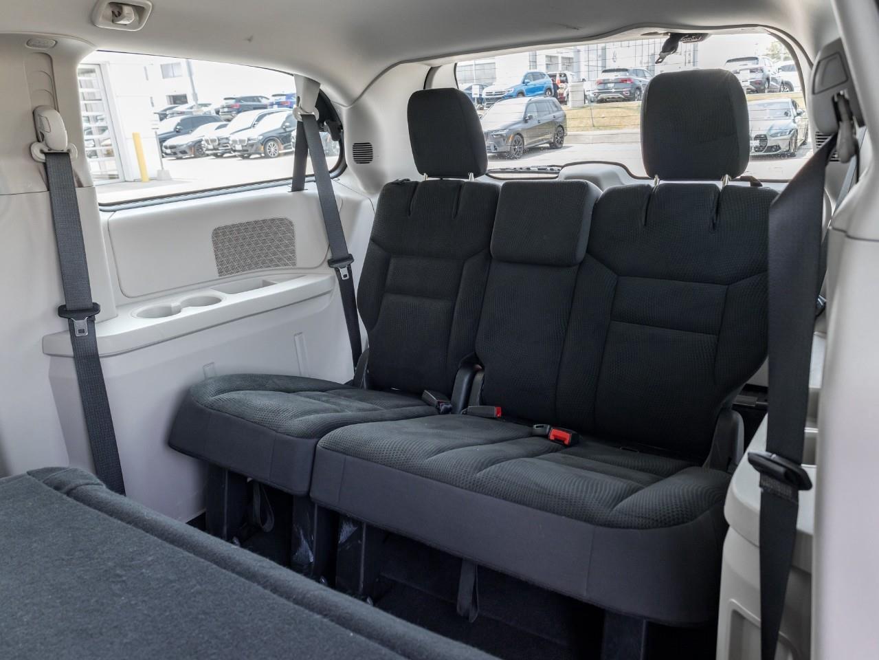 2019 Dodge Grand Caravan CVP/SXT Passenger Van Photo