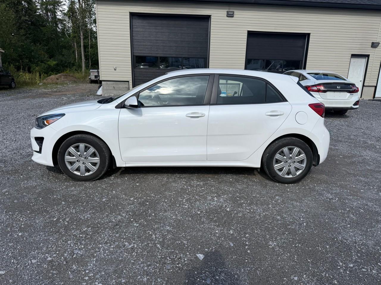 2021 Kia Rio LX+ 4dr Hatchback Photo