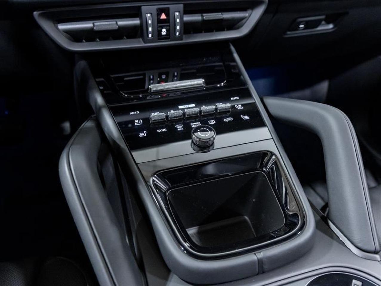 2026 Porsche Cayenne  Photo