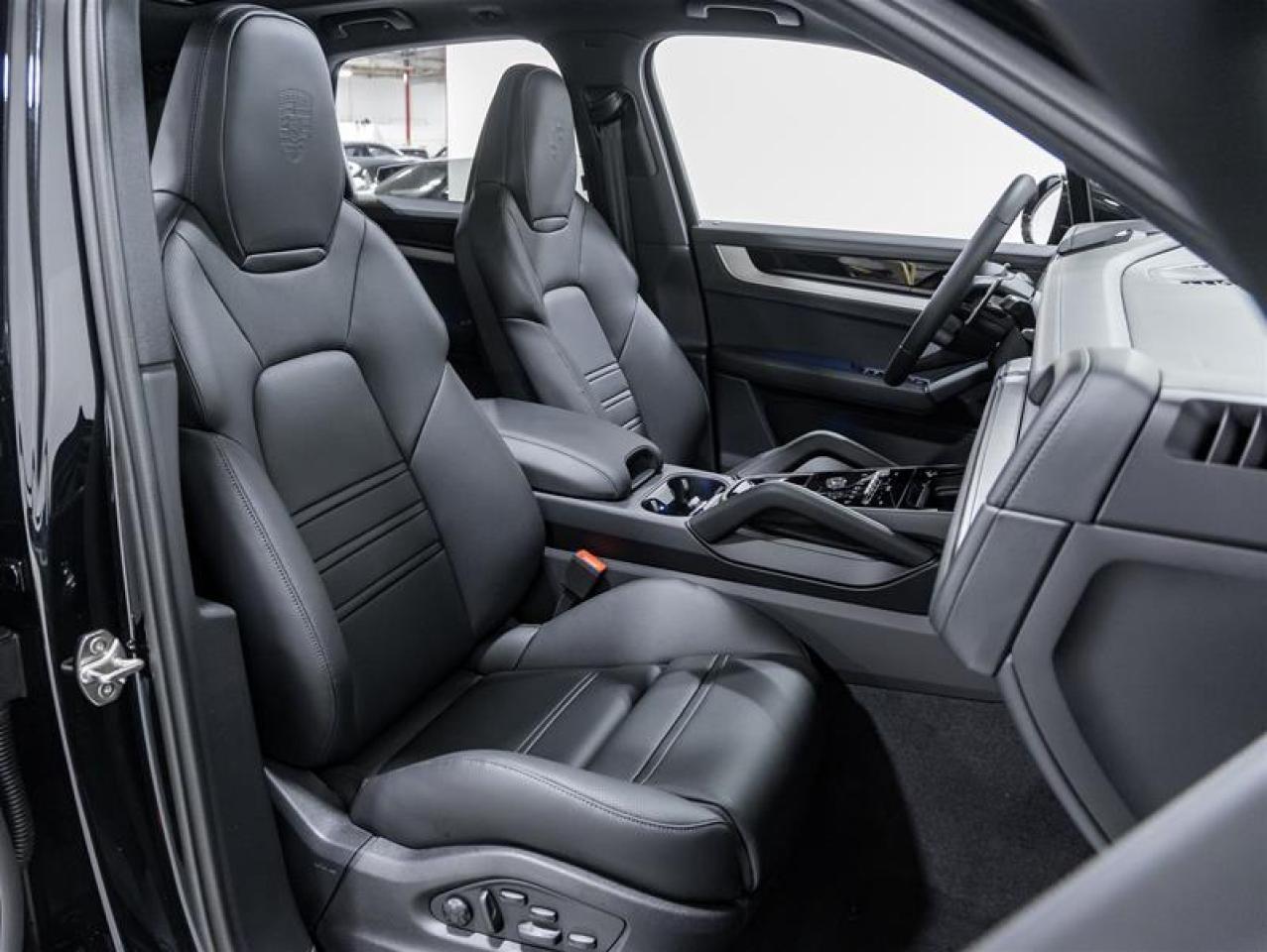 2026 Porsche Cayenne  Photo