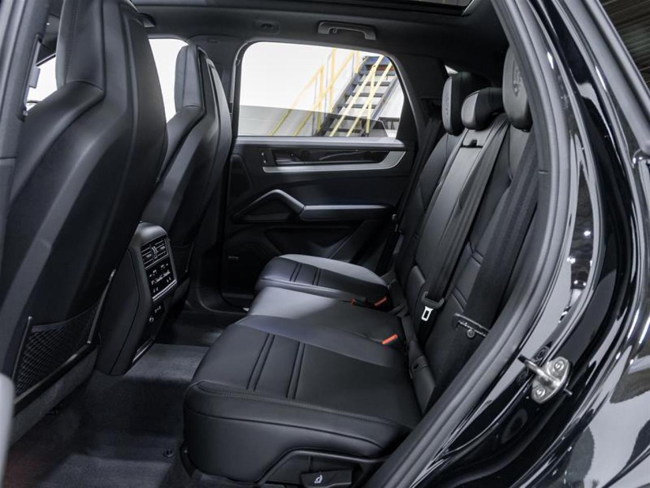 2026 Porsche Cayenne  Photo