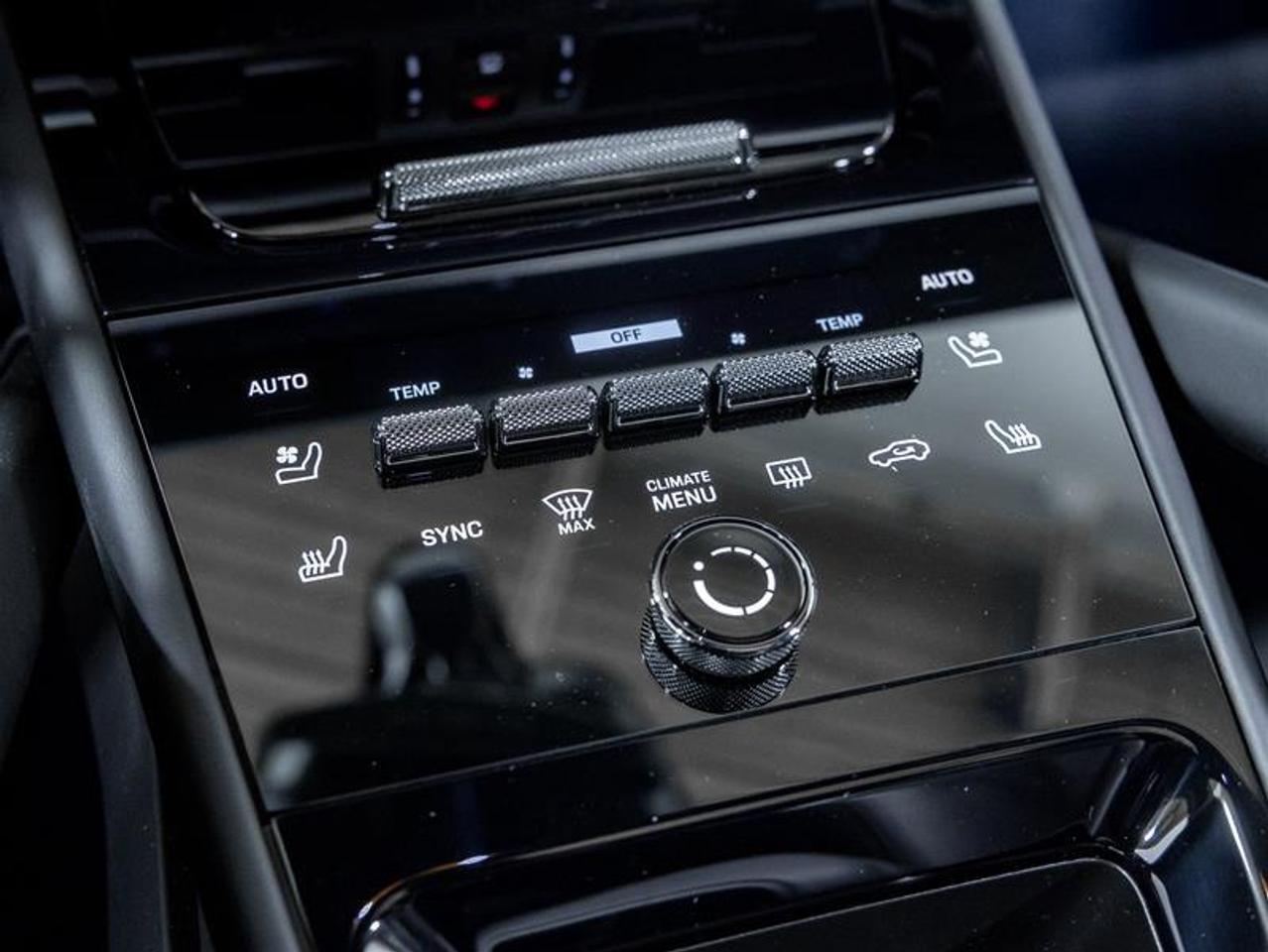 2026 Porsche Cayenne  Photo