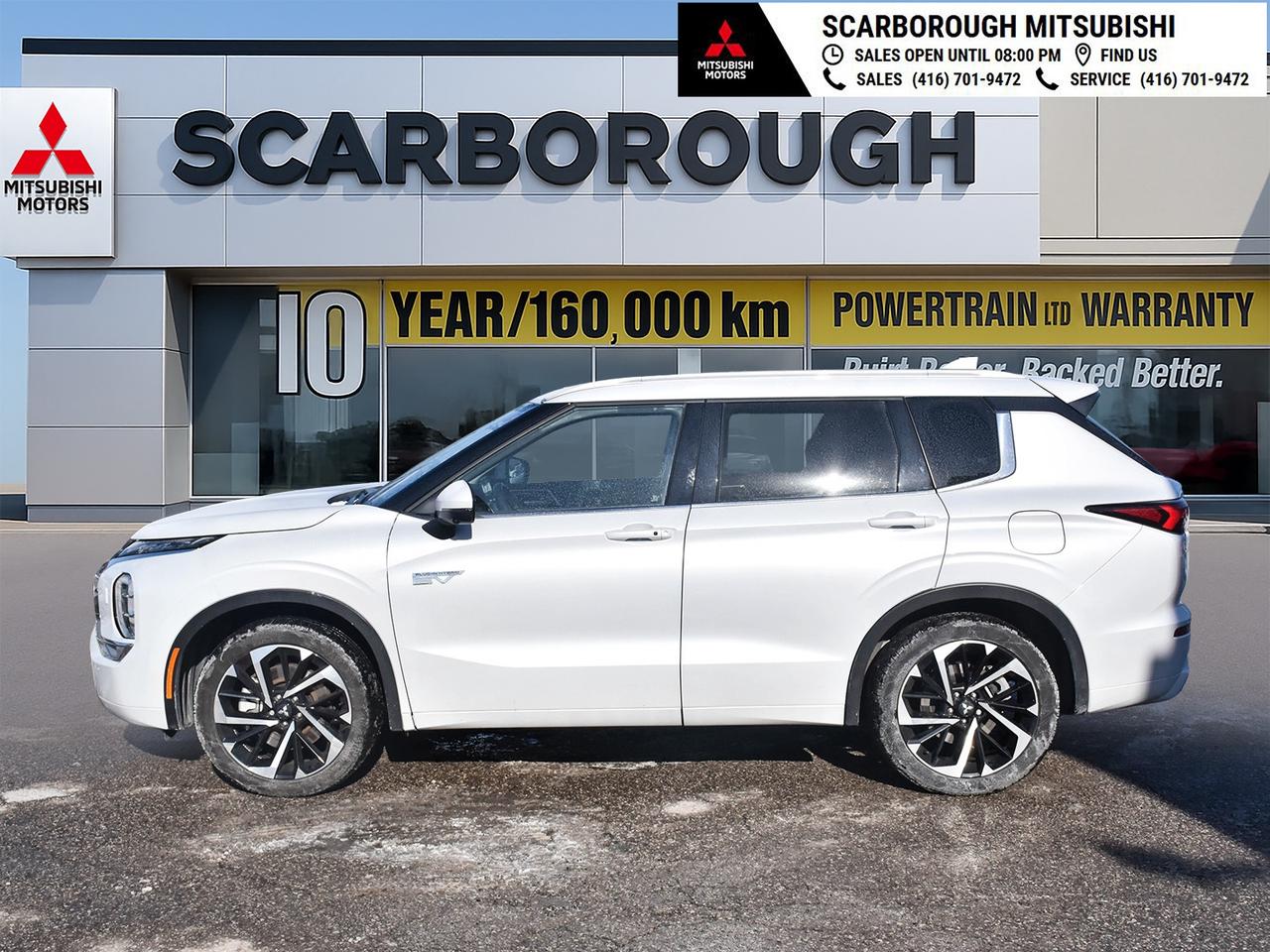 2025 Mitsubishi Outlander PHEV GT like new Panoramic glass roof leather seats Photo