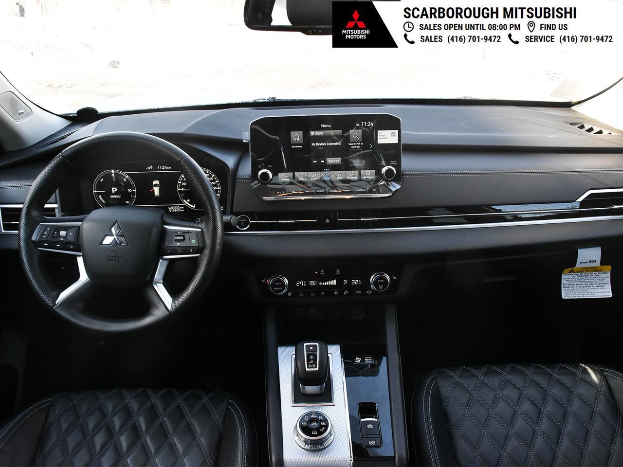 2025 Mitsubishi Outlander PHEV GT like new Panoramic glass roof leather seats Photo