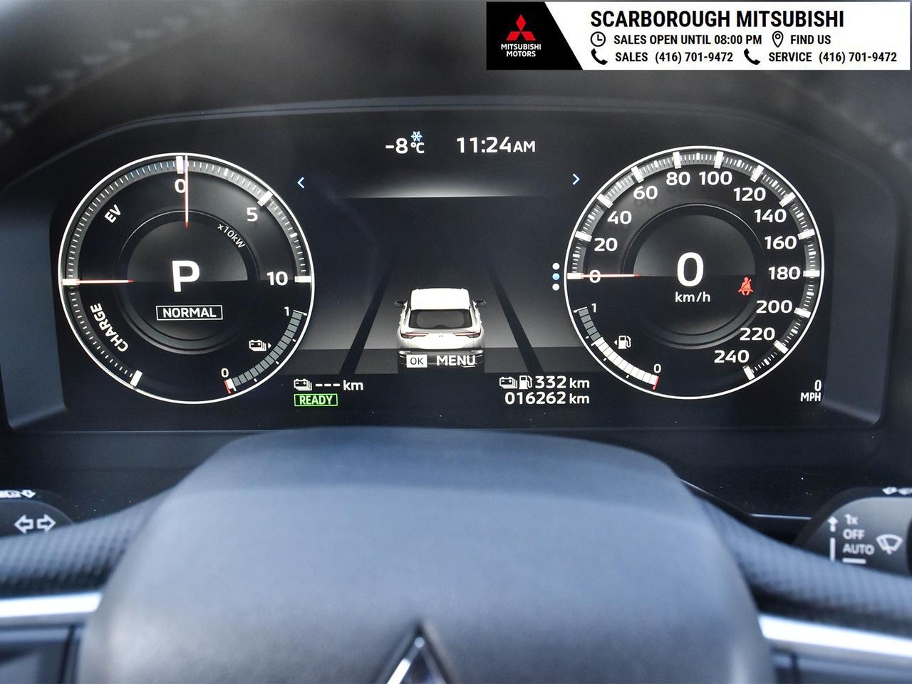 2025 Mitsubishi Outlander PHEV GT like new Panoramic glass roof leather seats Photo