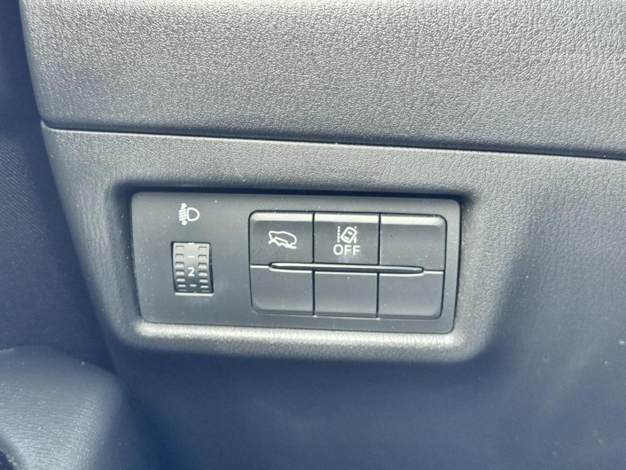 2022 Mazda CX-5 GX AWD/ EXTENDED WARRANTY/ 3.95% RATE/ MUST SEE Photo