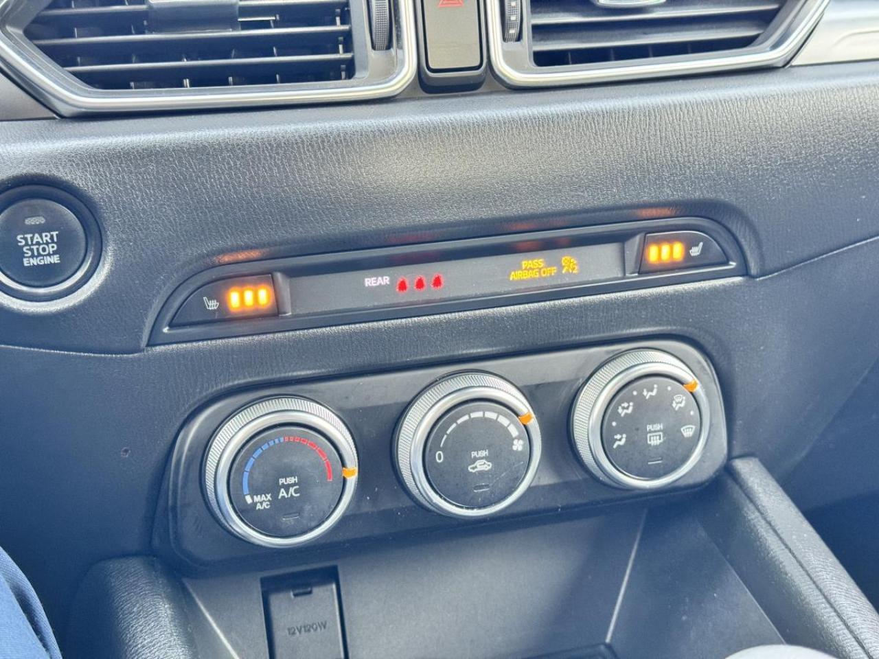 2022 Mazda CX-5 GX AWD/ EXTENDED WARRANTY/ 3.95% RATE/ MUST SEE Photo