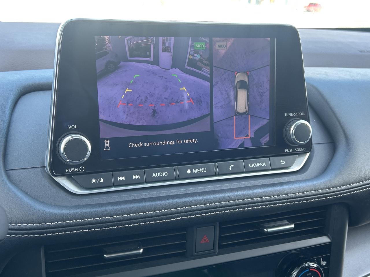 2023 Nissan Rogue SV Moonroof  ** LOW  KMS.! ** Photo