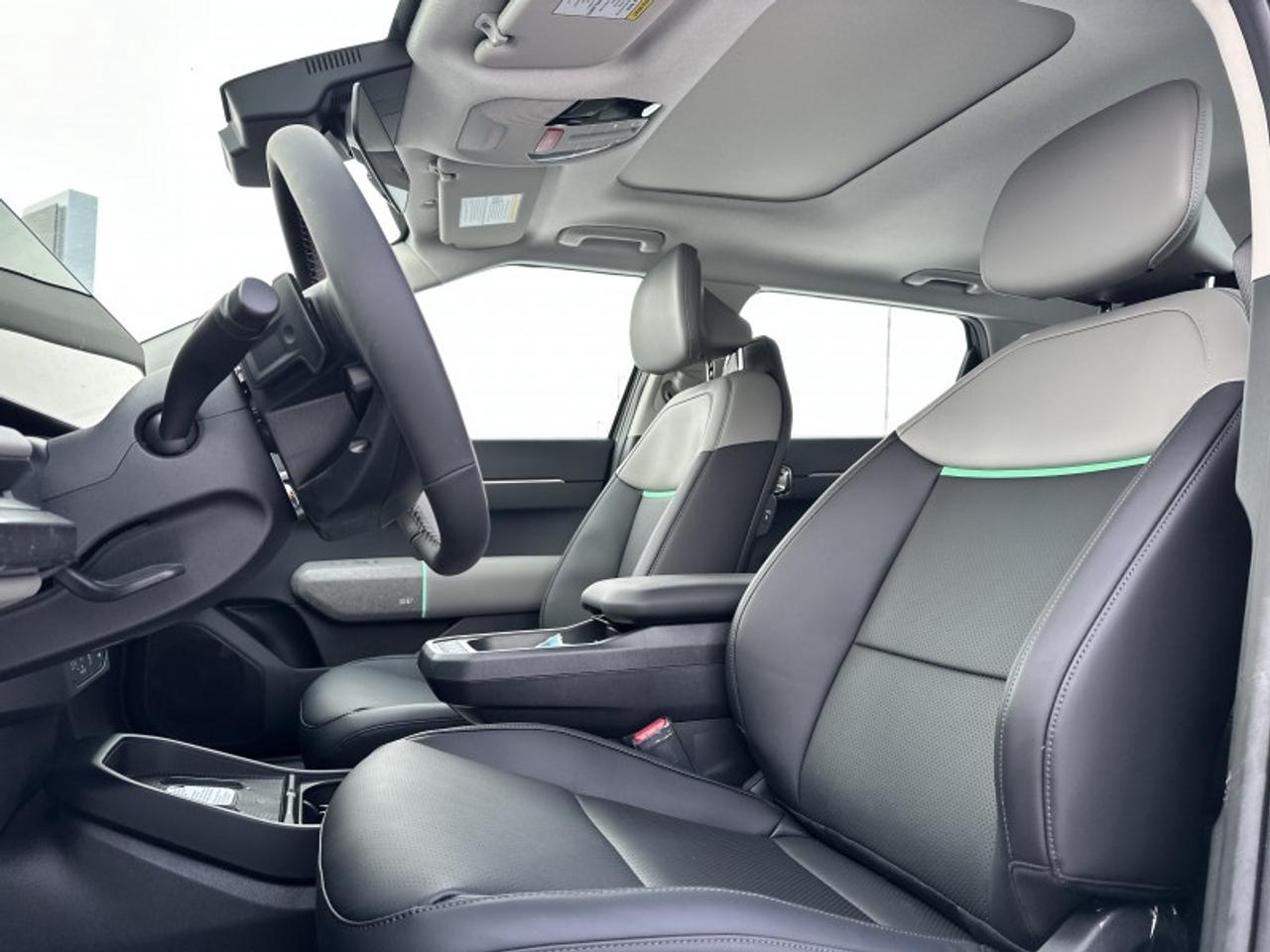 2026 Kia EV4 WIND PREMIUM Photo