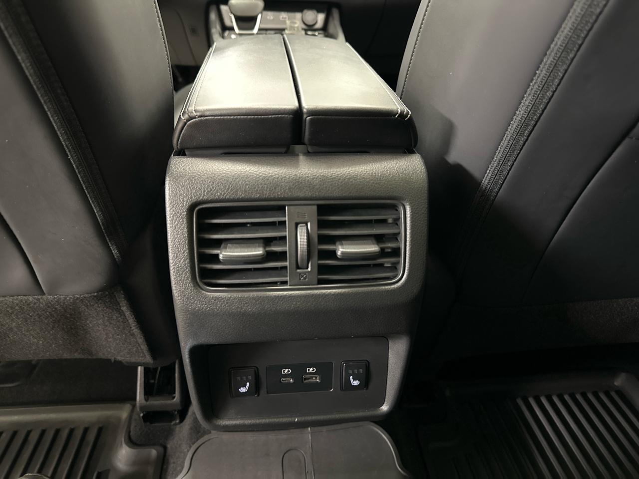 2023 Nissan Rogue SV Midnight Edition 4dr All-Wheel Drive Sport Utility Photo