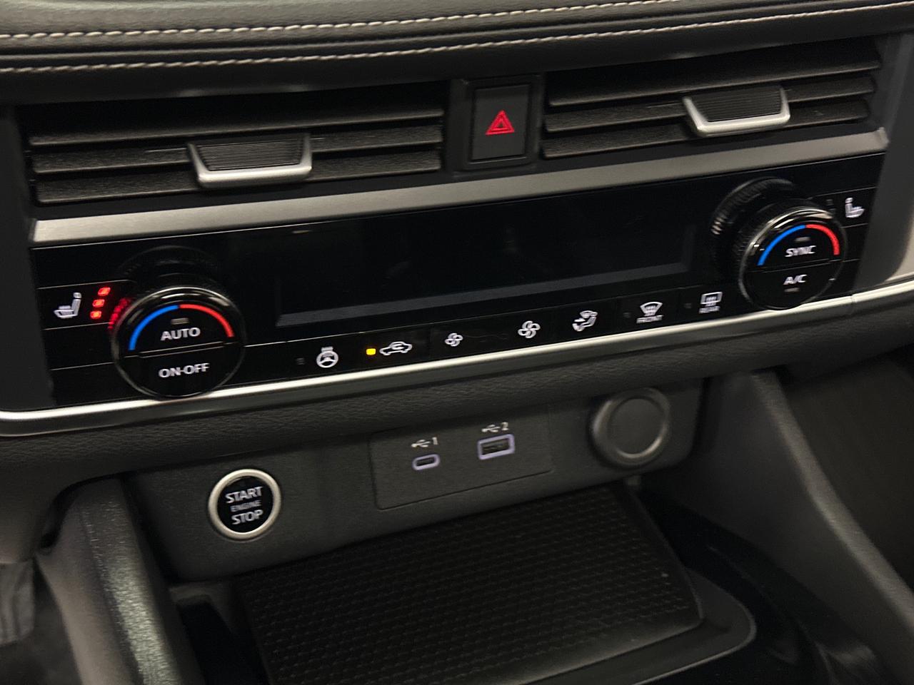 2023 Nissan Rogue SV Midnight Edition 4dr All-Wheel Drive Sport Utility Photo