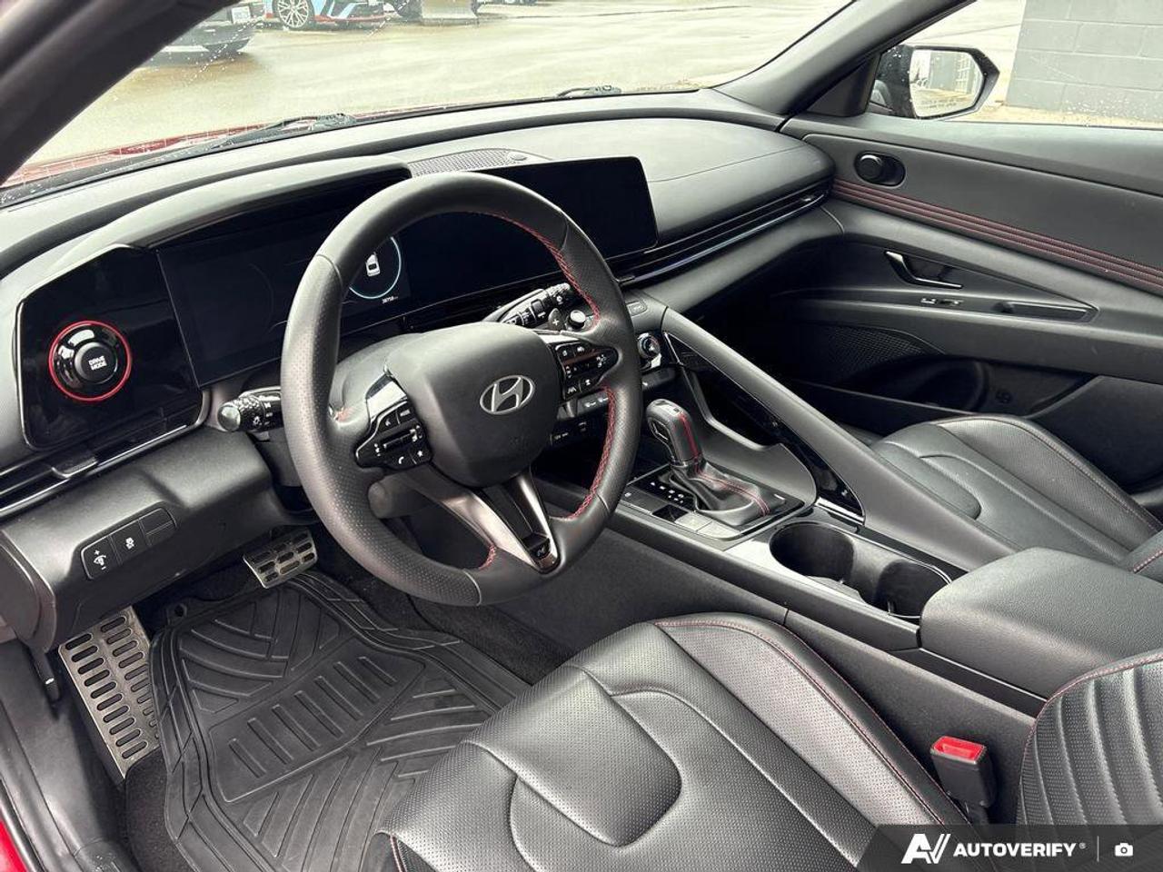 2025 Hyundai Elantra N Line Ultimate   CLEAN CARFAX   ONE OWNER   SUNRO Photo