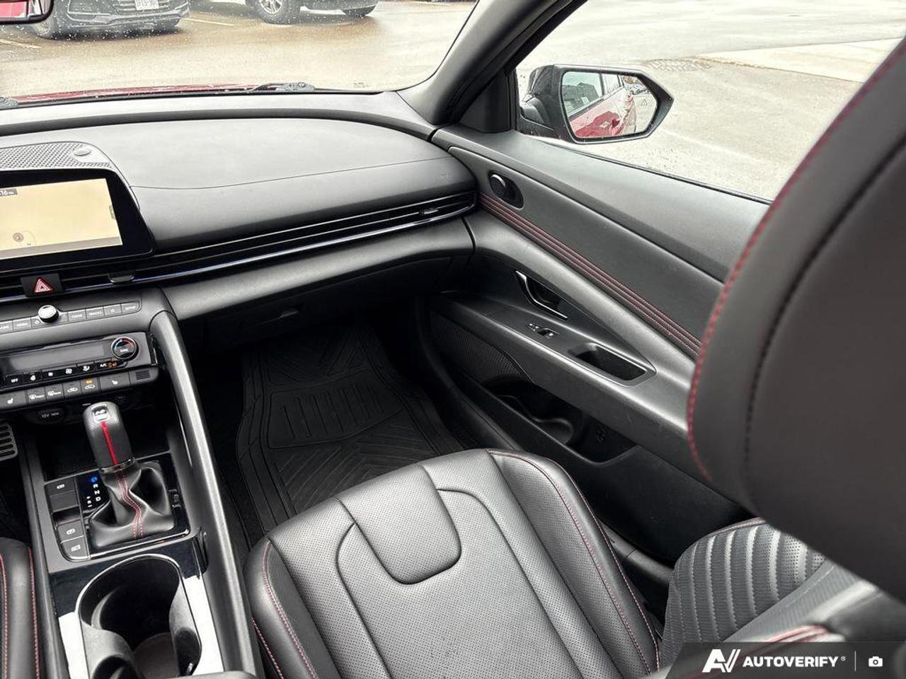 2025 Hyundai Elantra N Line Ultimate   CLEAN CARFAX   ONE OWNER   SUNRO Photo