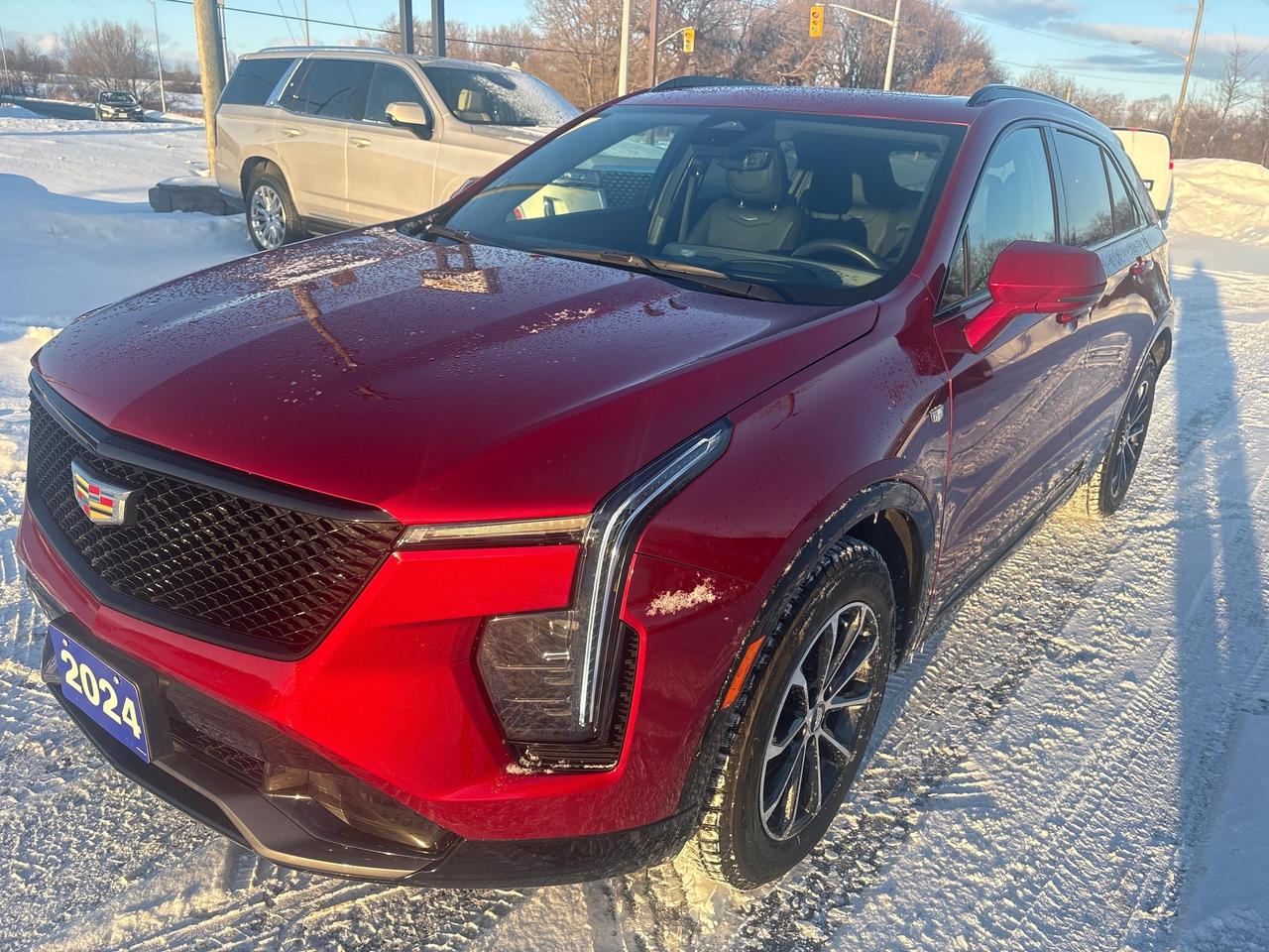 2024 Cadillac XT4 Sport AWd + Sunroof + Tech Pkg + Winters + 1 Owner Photo2