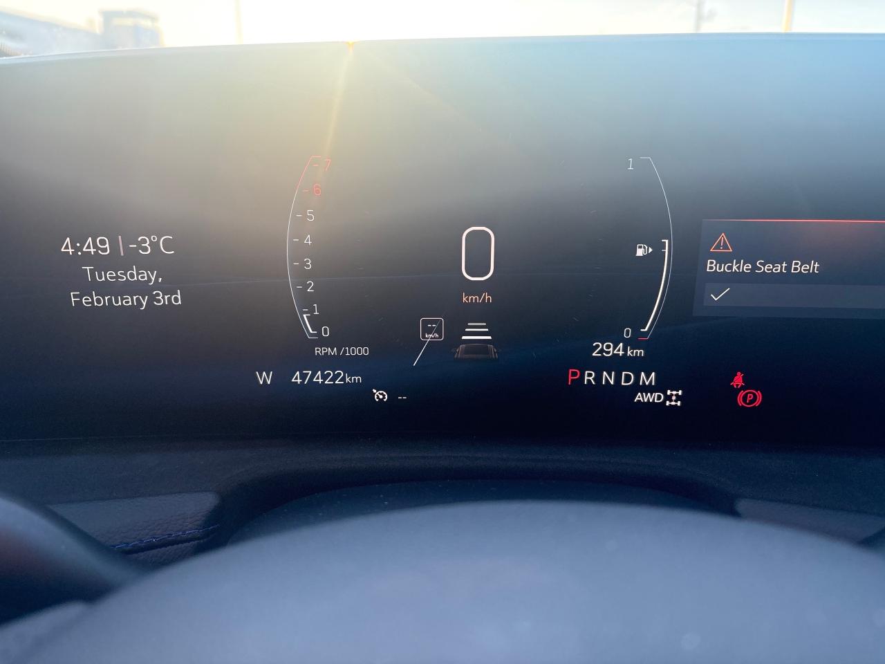 2024 Cadillac XT4 Sport AWd + Sunroof + Tech Pkg + Winters + 1 Owner Photo