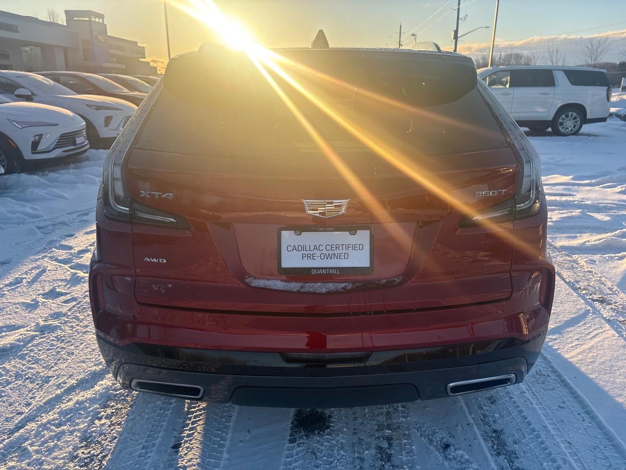 2024 Cadillac XT4 Sport AWd + Sunroof + Tech Pkg + Winters + 1 Owner Photo