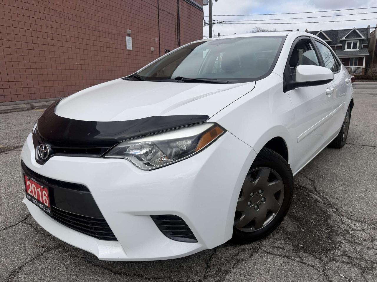 2016 Toyota Corolla LE / !!!!!!  JUST SOLD SOLD SOLD SOLD SOLD !!!! Photo