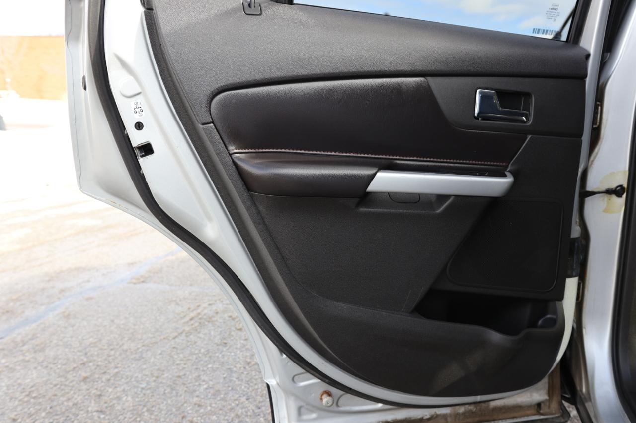 2013 Ford Edge SEL/NAV/B CAM/P SENSORS/LEATHER/P SEATS/H SEATS/BL Photo