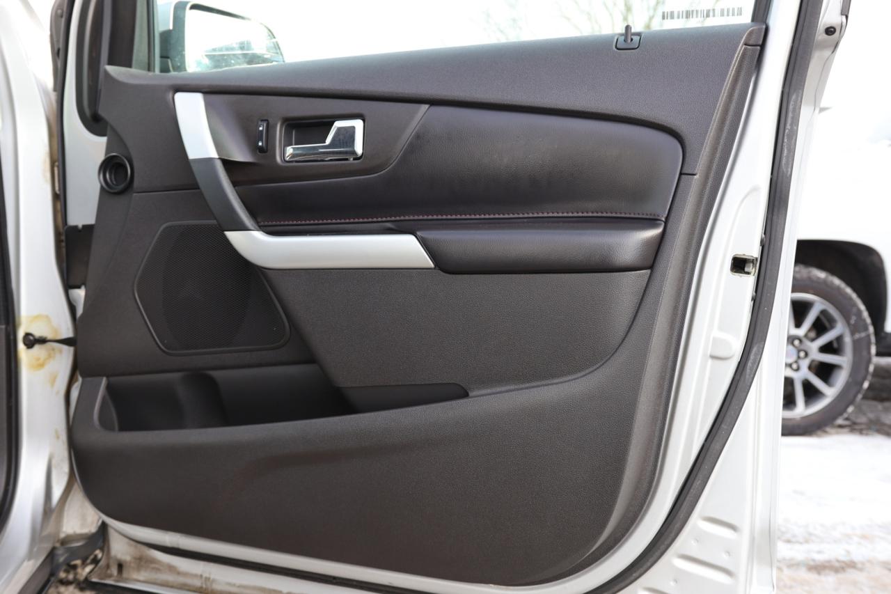 2013 Ford Edge SEL/NAV/B CAM/P SENSORS/LEATHER/P SEATS/H SEATS/BL Photo