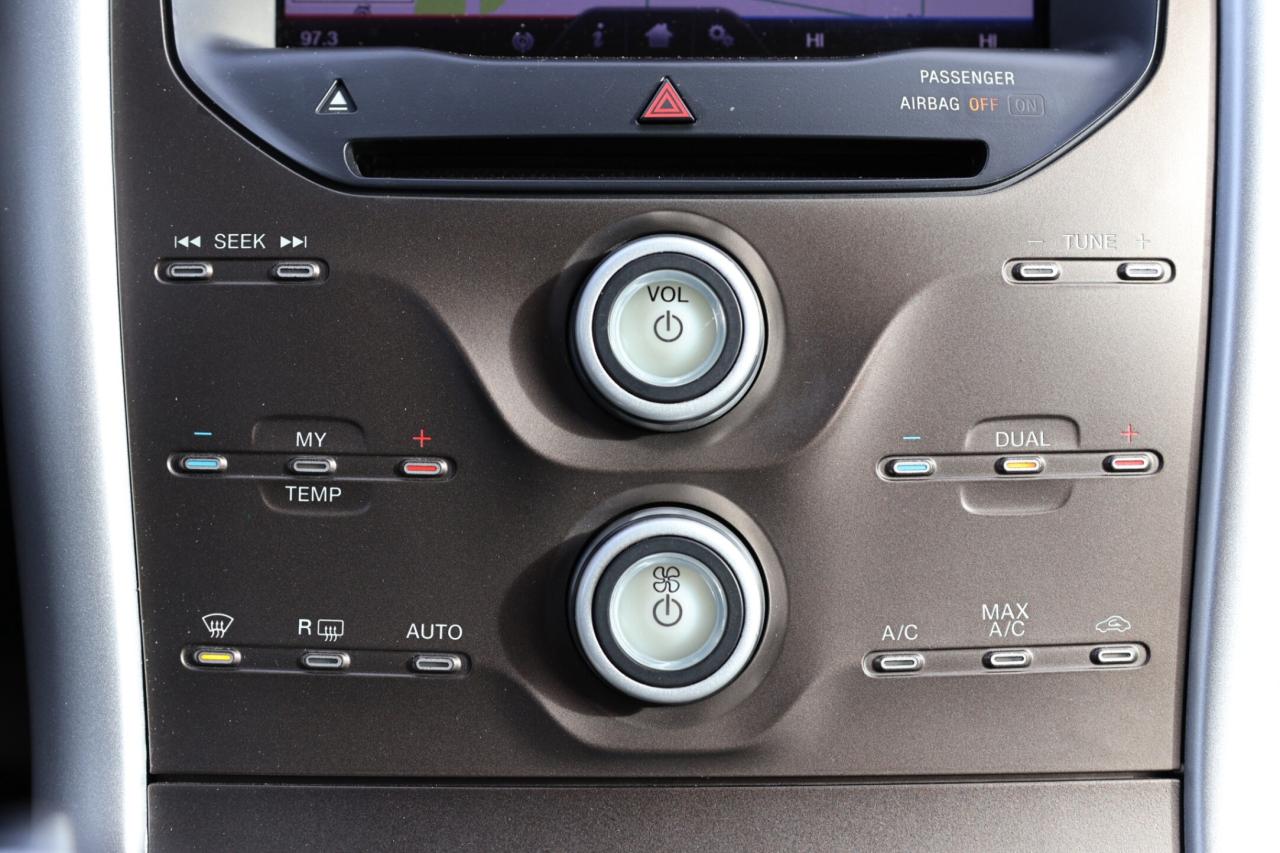 2013 Ford Edge SEL/NAV/B CAM/P SENSORS/LEATHER/P SEATS/H SEATS/BL Photo