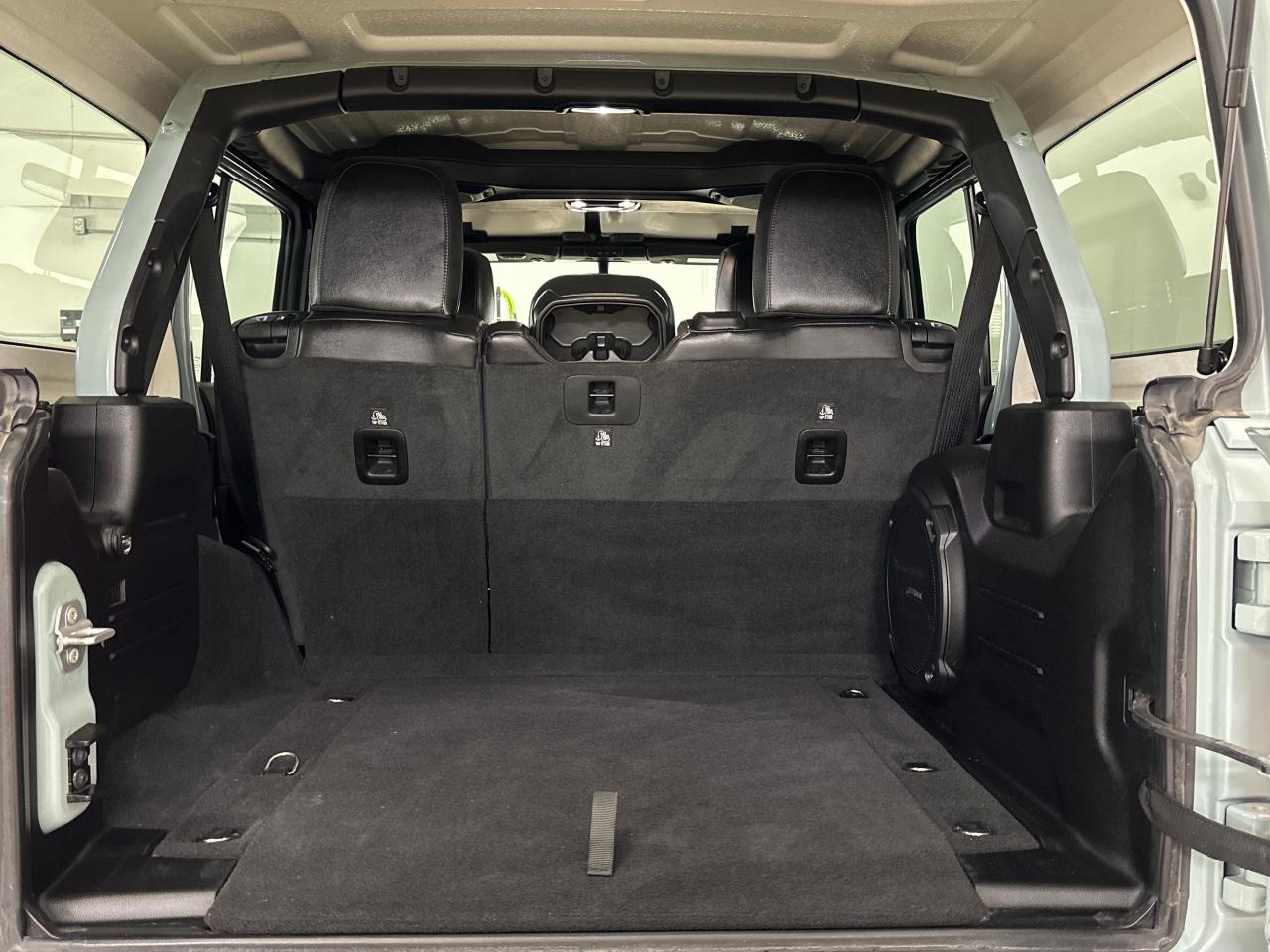 2023 Jeep Wrangler SAHARA 4DR 4X4 Photo