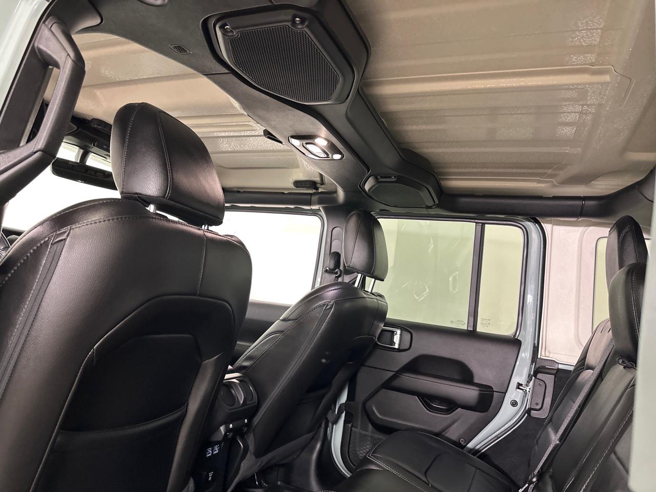 2023 Jeep Wrangler SAHARA 4DR 4X4 Photo