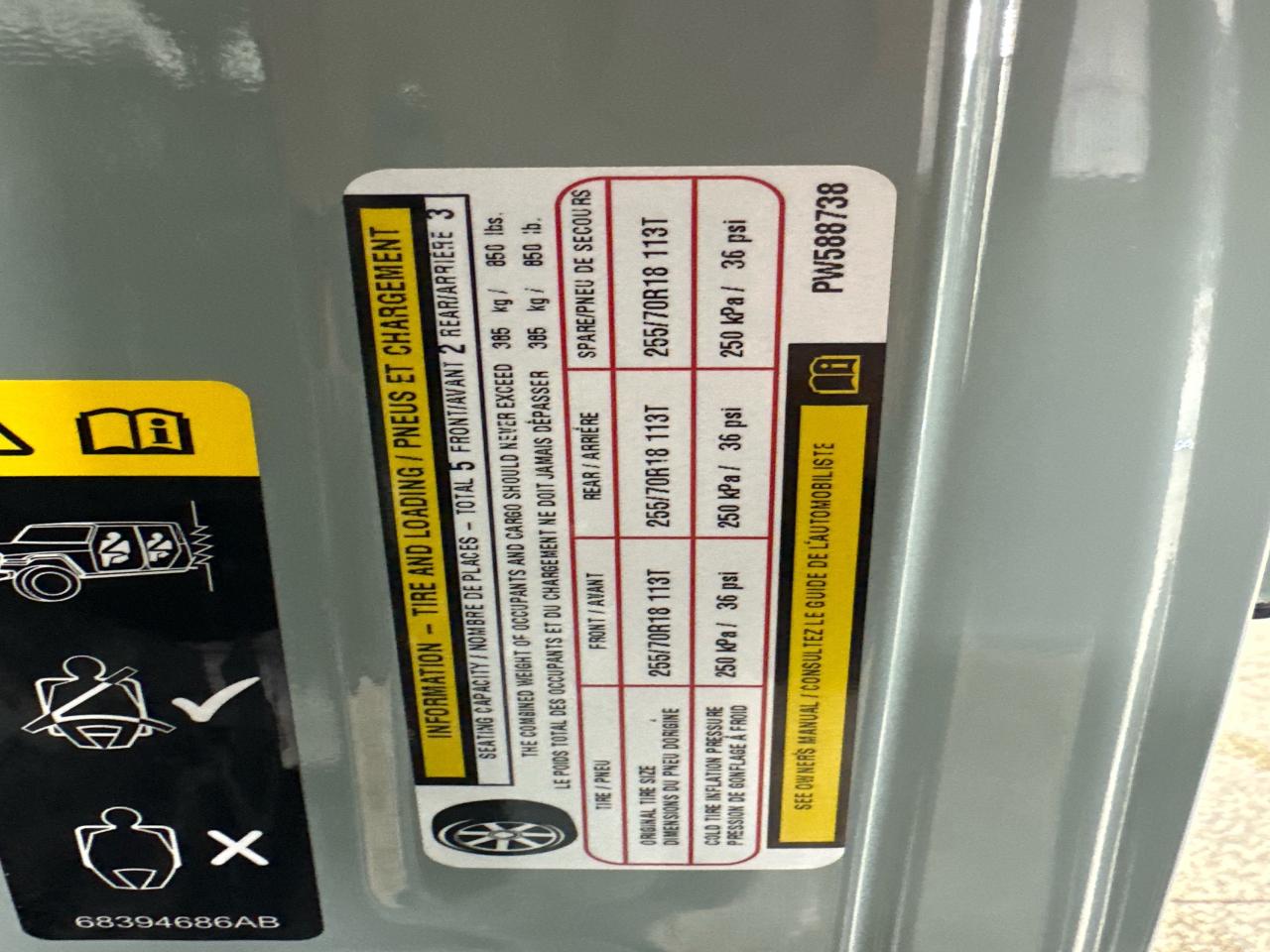 2023 Jeep Wrangler SAHARA 4DR 4X4 Photo