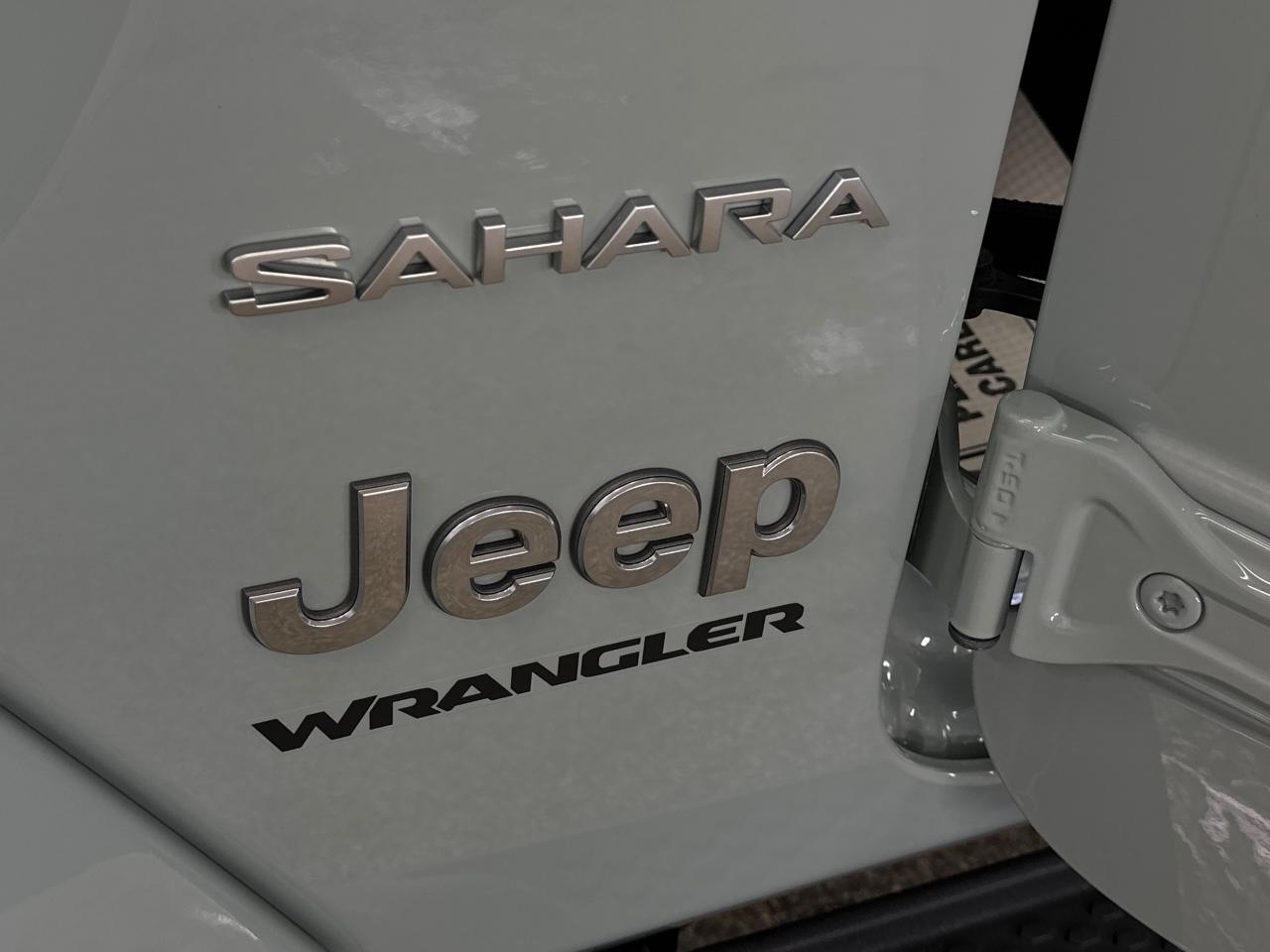 2023 Jeep Wrangler SAHARA 4DR 4X4 Photo