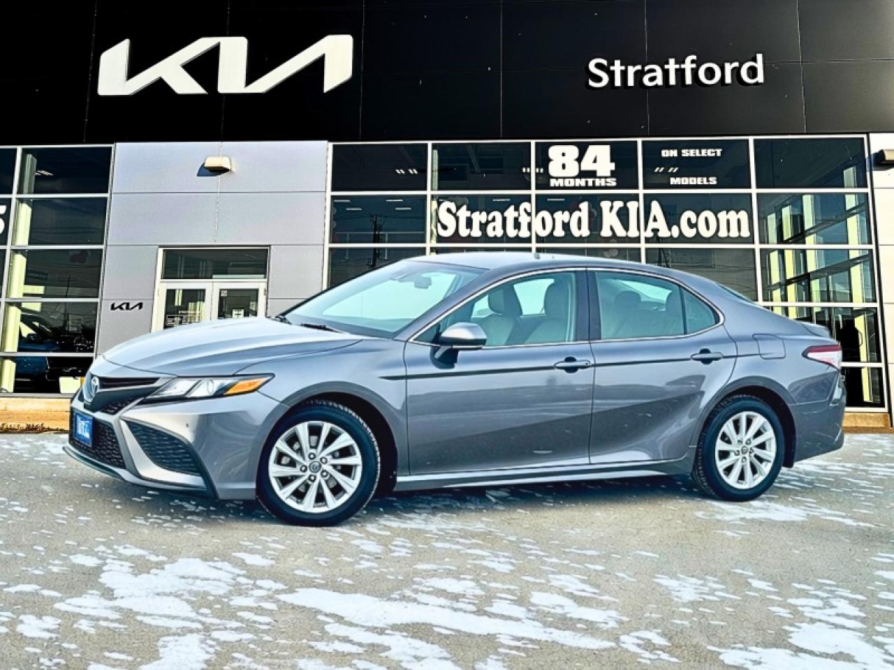 2023 Toyota Camry SE Photo