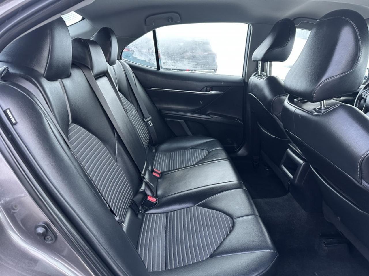 2023 Toyota Camry SE Photo