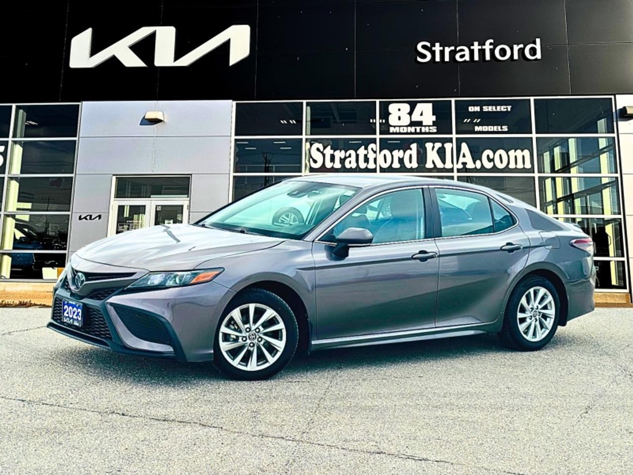 2023 Toyota Camry SE Photo