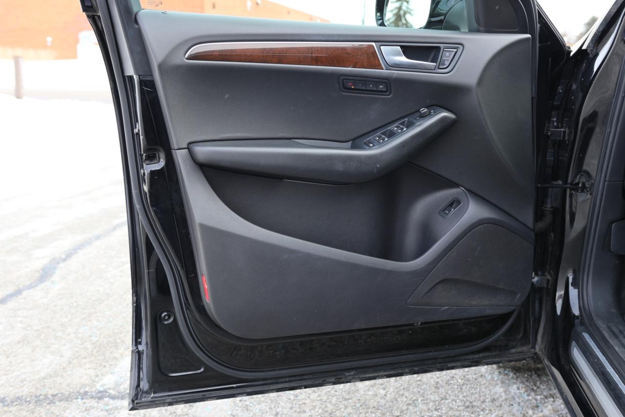 2010 Audi Q5 QUATTRO PREMIUM PLUS/NAV/LEATHER/B CAM/PANOROOF/P Photo