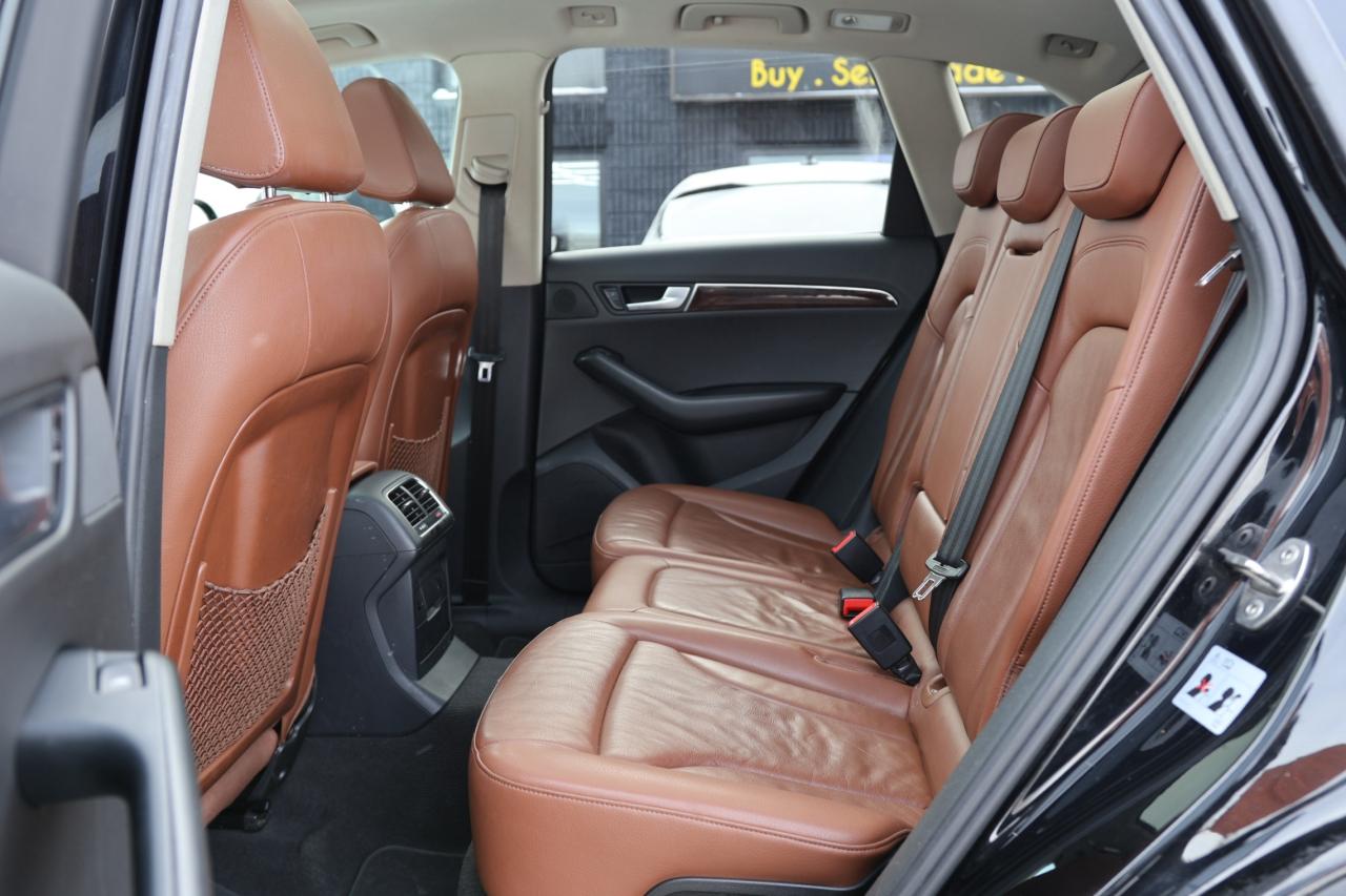 2010 Audi Q5 QUATTRO PREMIUM PLUS/NAV/LEATHER/B CAM/PANOROOF/P Photo