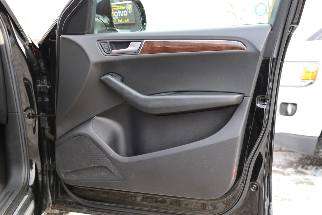 2010 Audi Q5 QUATTRO PREMIUM PLUS/NAV/LEATHER/B CAM/PANOROOF/P Photo