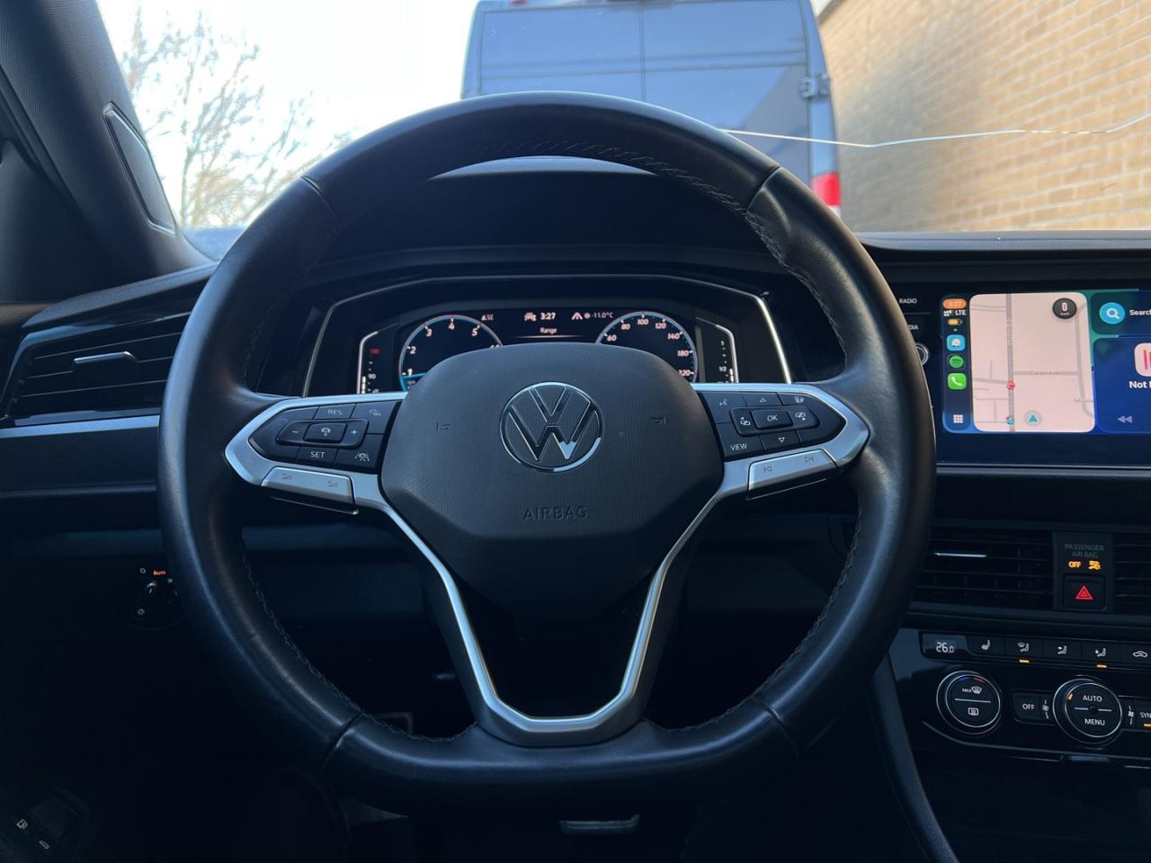 2023 Volkswagen Jetta Comfortline Sport   Htd Steering   Sunroof   Leath Photo