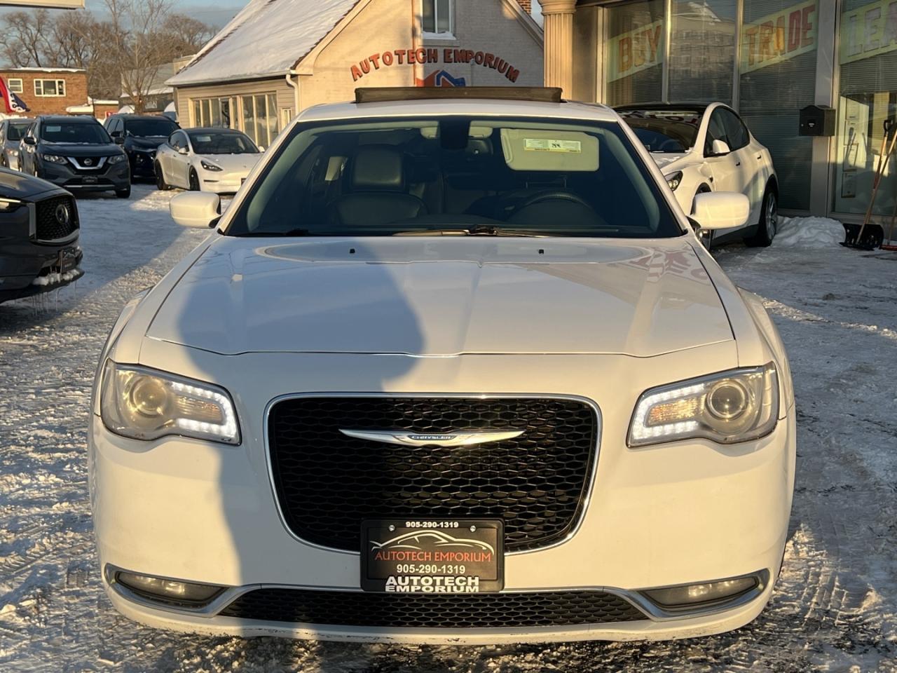 2015 Chrysler 300 C   Leather   Pano Roof   Alloys Photo