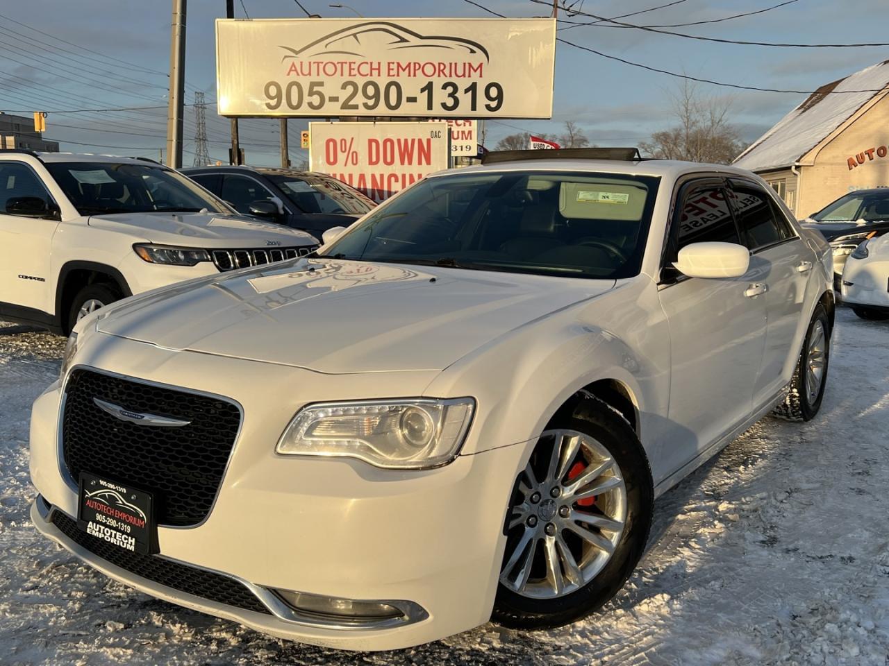 2015 Chrysler 300 C   Leather   Pano Roof   Alloys Photo0