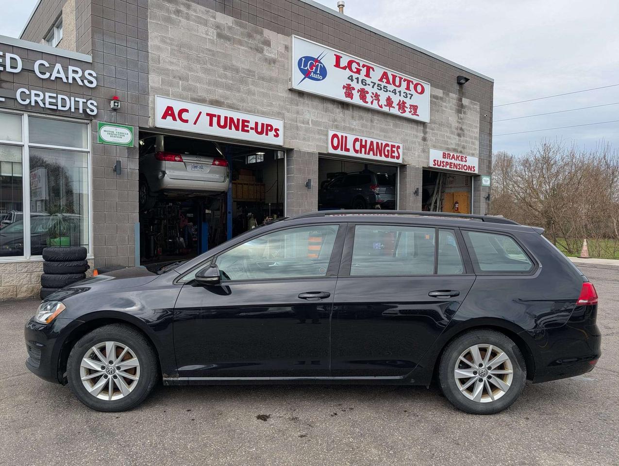 2015 Volkswagen Golf SportWagen 4dr Auto 1.8 TSI Trendline Photo