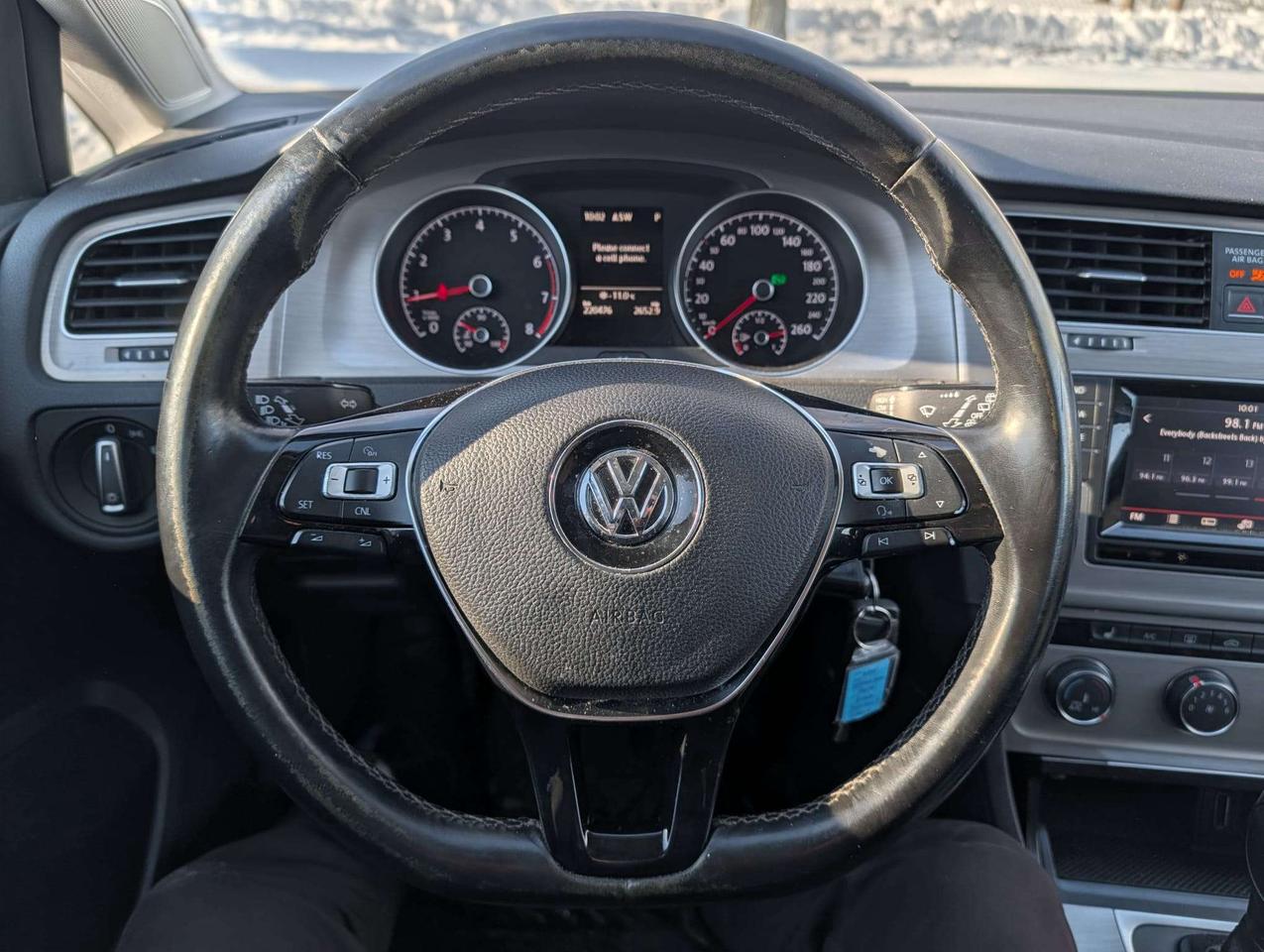2015 Volkswagen Golf SportWagen 4dr Auto 1.8 TSI Trendline Photo