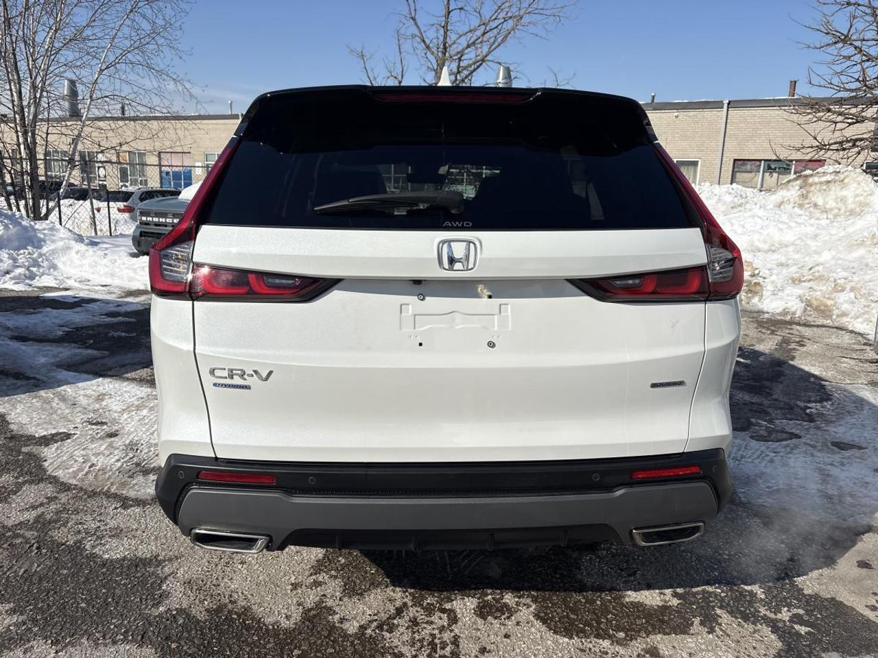 2025 Honda CR-V Hybrid Touring Honda Certified With 7YR/160K Warranty Photo2