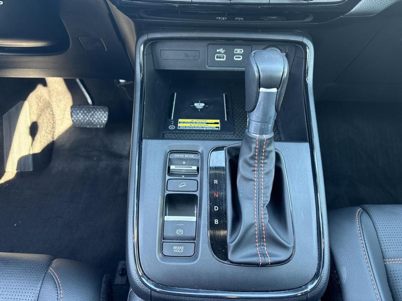 2025 Honda CR-V Hybrid Touring Honda Certified With 7YR/160K Warranty Photo