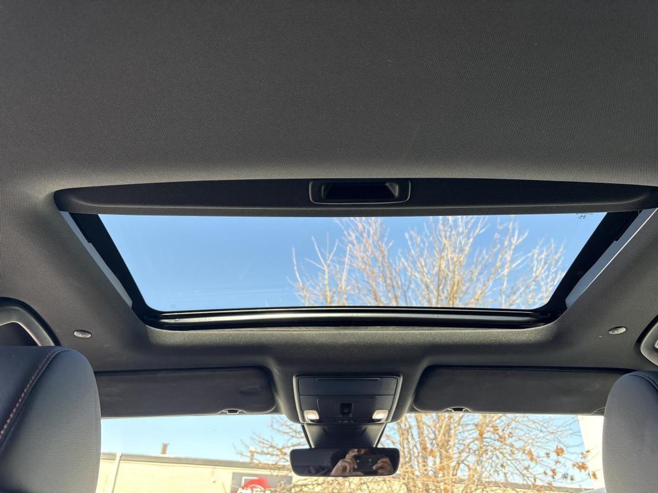 2025 Honda CR-V Hybrid Touring Honda Certified With 7YR/160K Warranty Photo