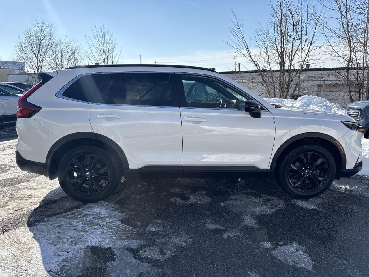 2025 Honda CR-V Hybrid Touring Honda Certified With 7YR/160K Warranty Photo