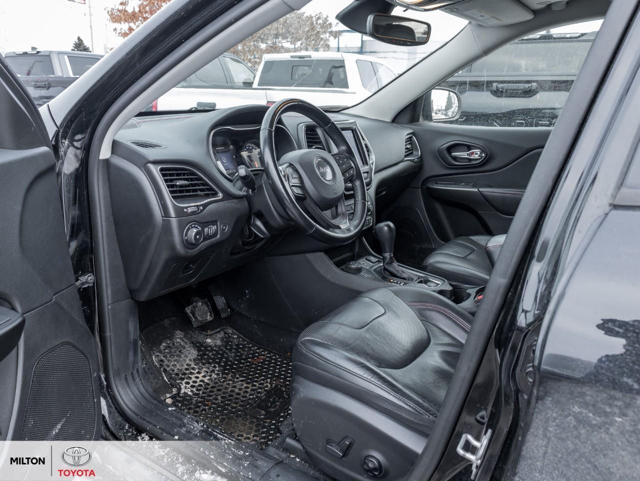 2020 Jeep Cherokee ALPINE SPEAKERS NAVIGATION LEATHER 8.4 SCREEN PANO Photo