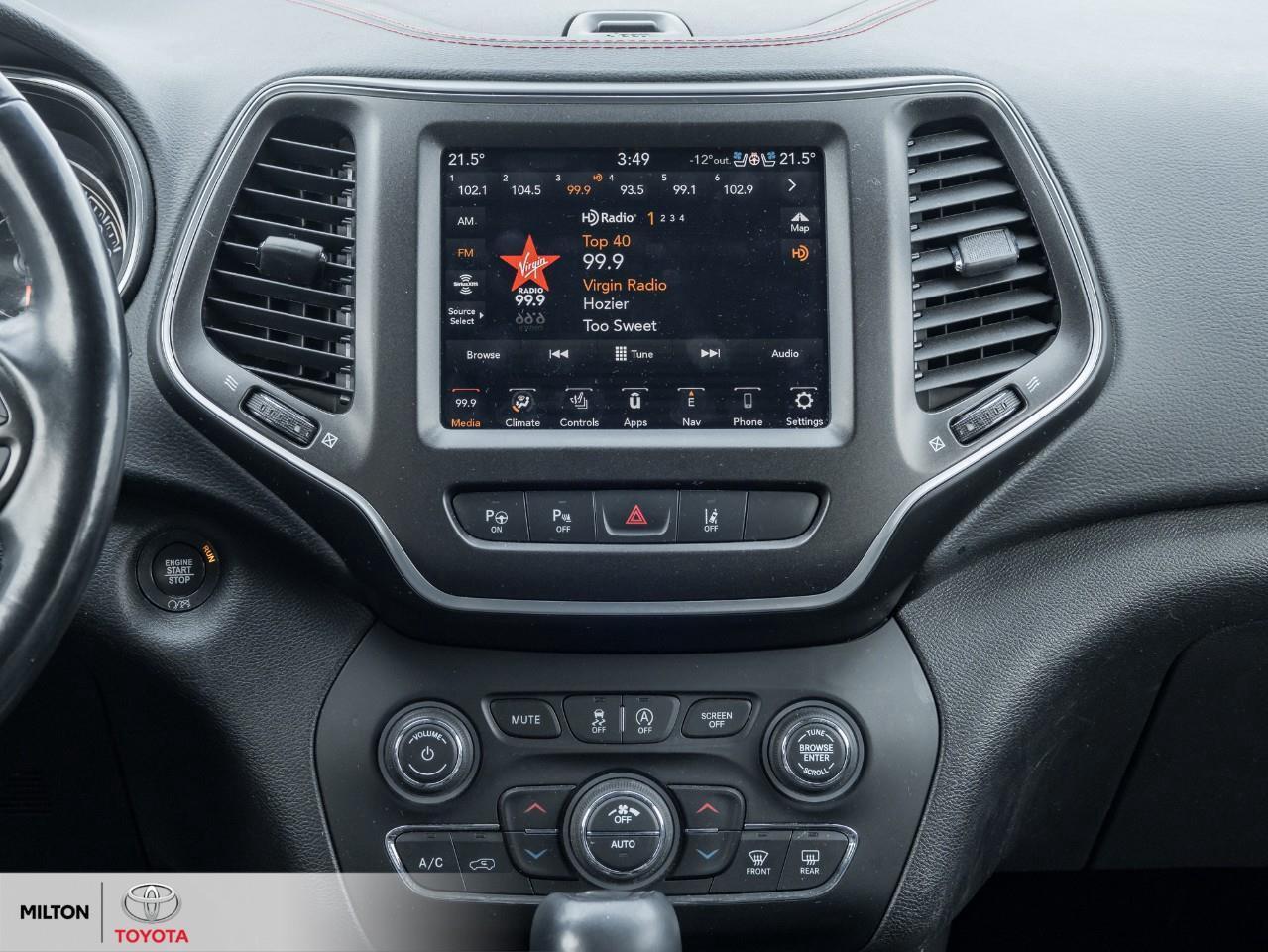 2020 Jeep Cherokee ALPINE SPEAKERS NAVIGATION LEATHER 8.4 SCREEN PANO Photo