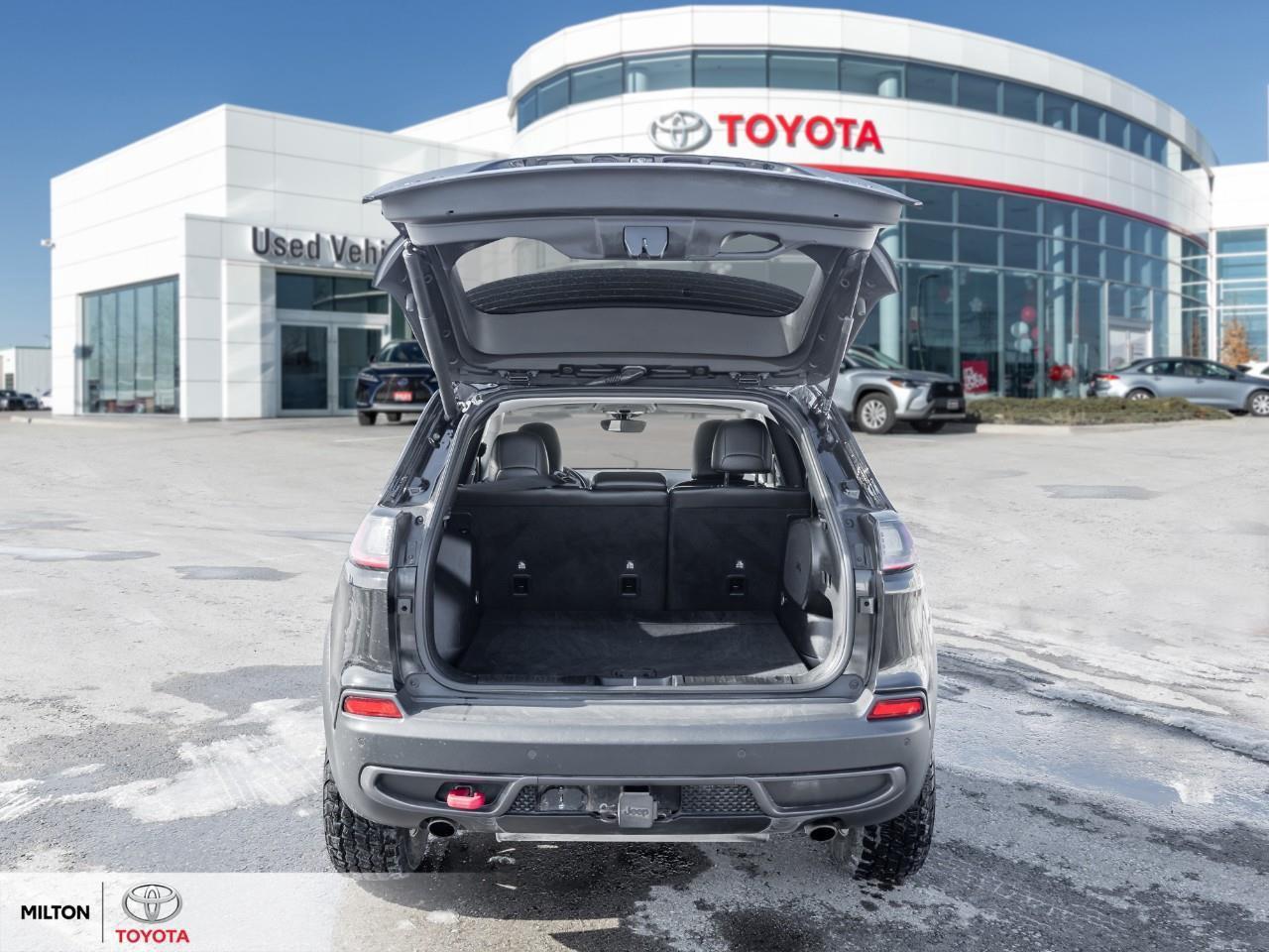 2020 Jeep Cherokee ALPINE SPEAKERS NAVIGATION LEATHER 8.4 SCREEN PANO Photo