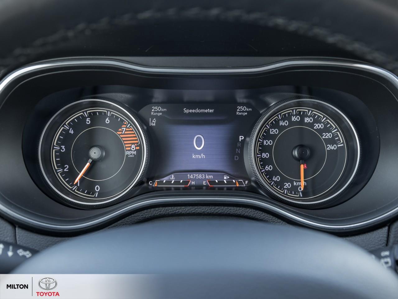 2020 Jeep Cherokee ALPINE SPEAKERS NAVIGATION LEATHER 8.4 SCREEN PANO Photo